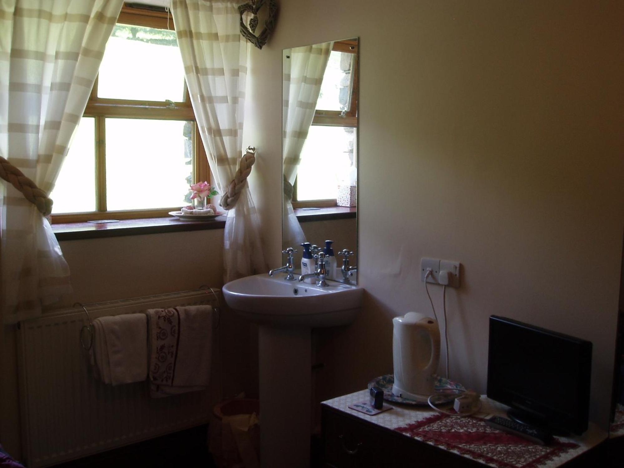 Barn-Gill House Bed & Breakfast Thirlmere Ruang foto